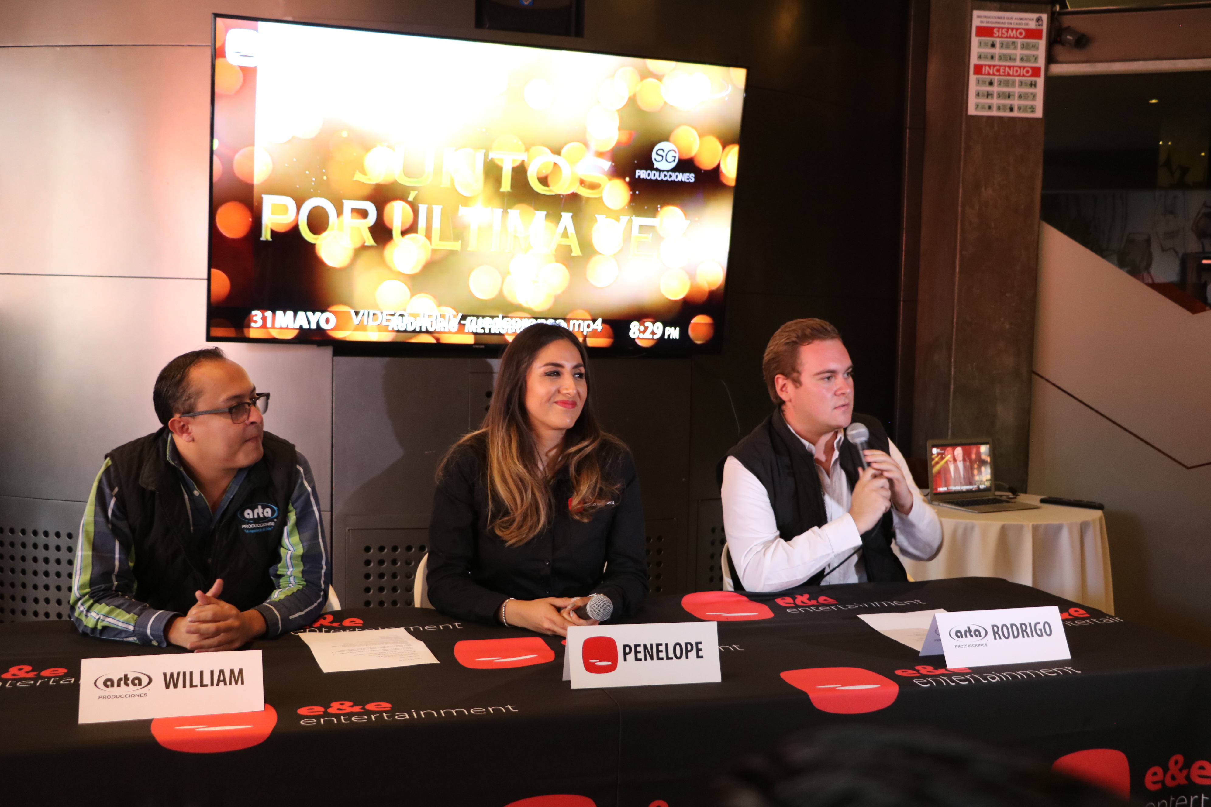 arta_producciones_juntos_por_ultima_vez_conferencia_05